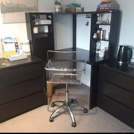 ホームステイ Stonefall